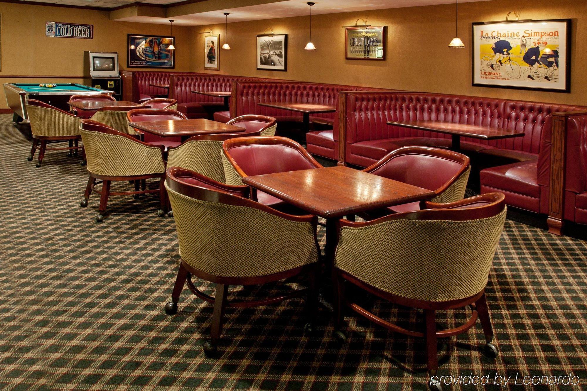 Four Points By Sheraton Cleveland Airport Exterior photo
